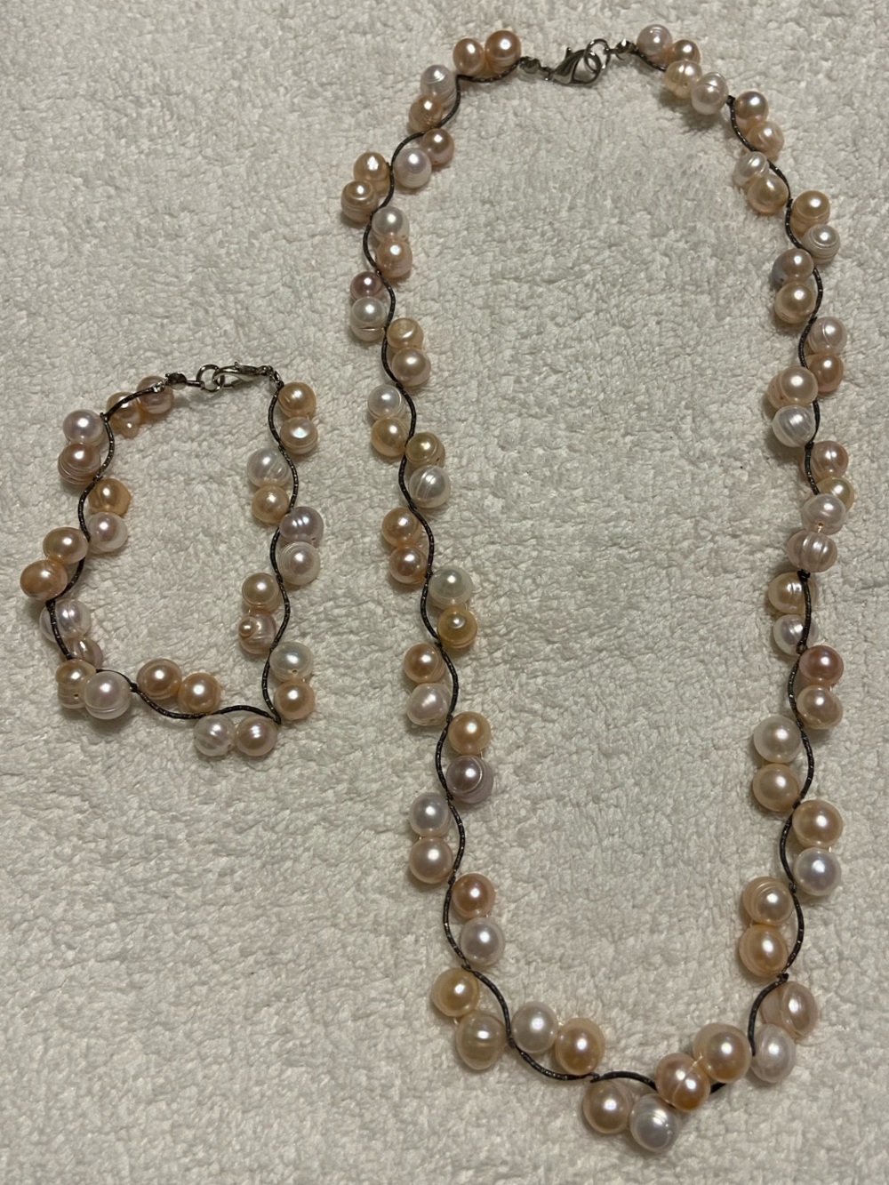 Freshwater Pearl Necklace and Bracelet Set - Pink Champagne Pearls